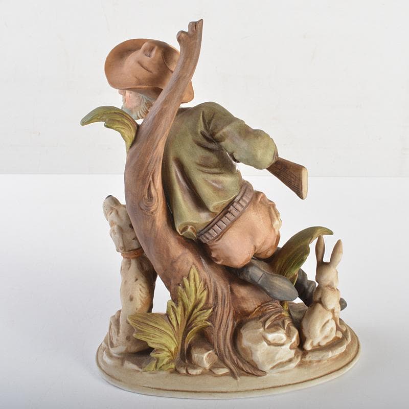 イタリア製　カポディモンテ　フィギュリン　陶人形　置物　V　R7065