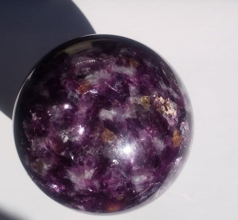 レピドライトシリカ スフィア　クリスタル台座付き