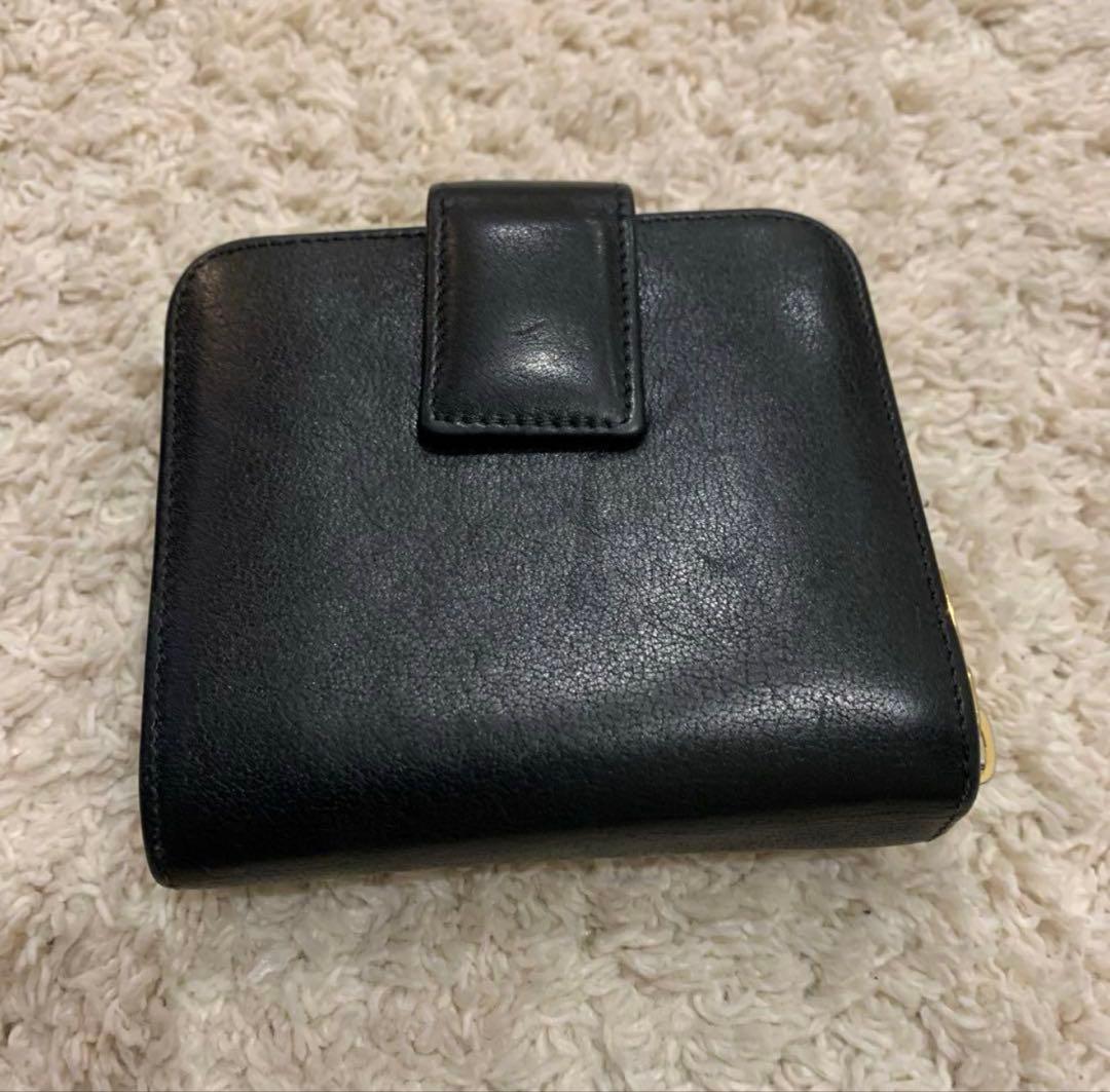 Yves Saint Laurent 二つ折り財布