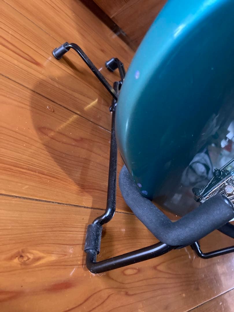 ベース Squier AffinityJazzBass Lake Placid Blue