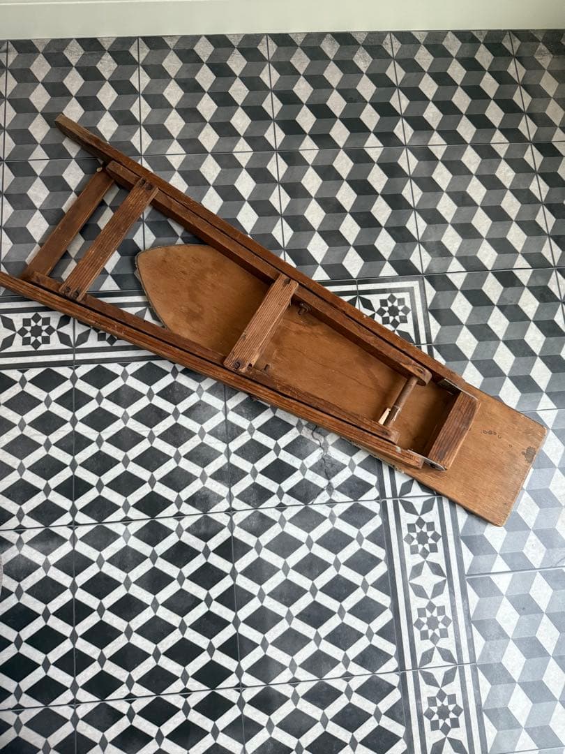 アンティーク おままごと アイロン台 セット ミニアイロン 洗濯ばさみ　フランス