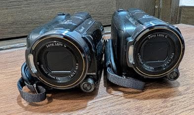 【2台】SONY HDR-XR520V デジタルビデオカメラ　ソニー