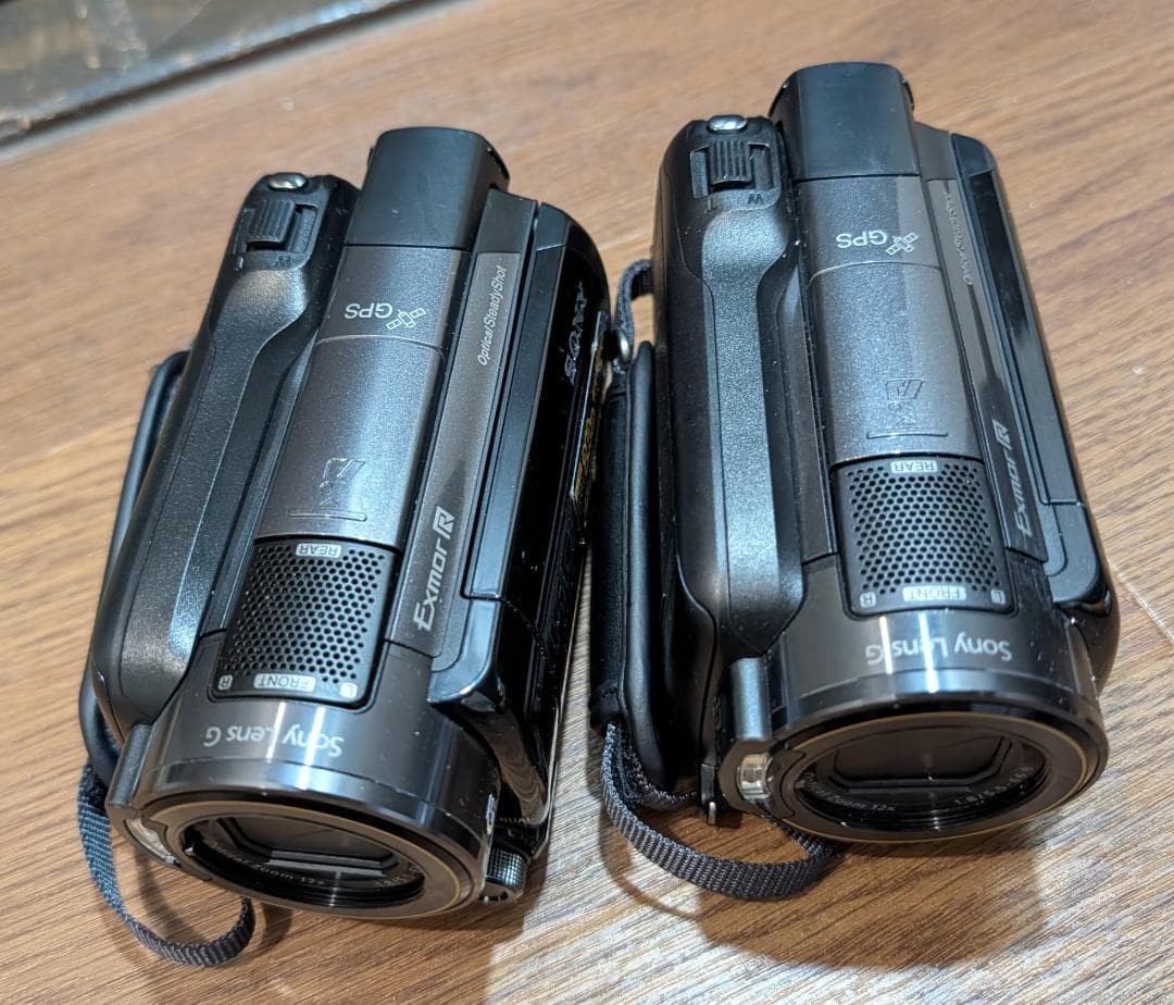 【2台】SONY HDR-XR520V デジタルビデオカメラ　ソニー