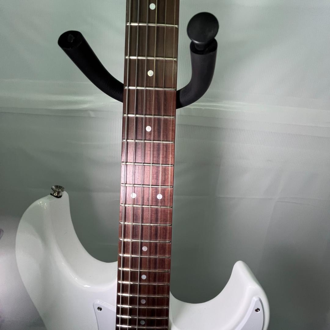 ち*鍋様 【美品】YAMAHA ヤマハ パシフィカ エレキギター PAC012