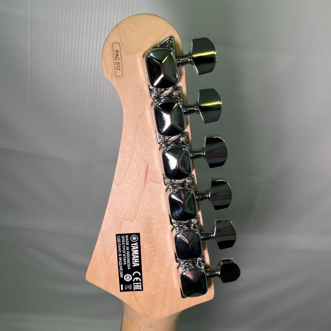 ち*鍋様 【美品】YAMAHA ヤマハ パシフィカ エレキギター PAC012