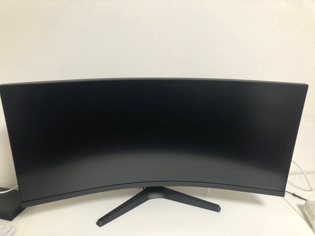 KOORUI 34インチ 湾曲ゲーミングモニター　本体+DPケーブル