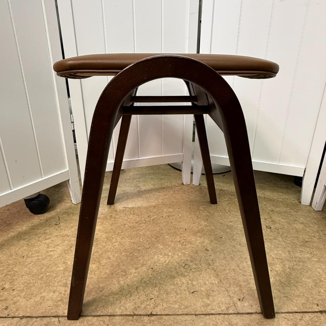 ★秋田木工　剣持勇　スタッキングスツール　No.202