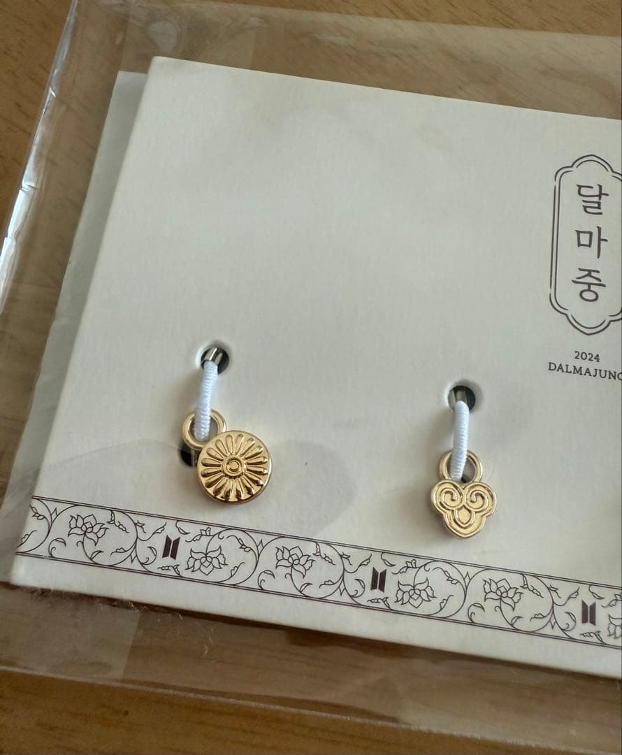 【新品未使用】BTS ダルマジュン 2024 ピアス＆チャーム セット