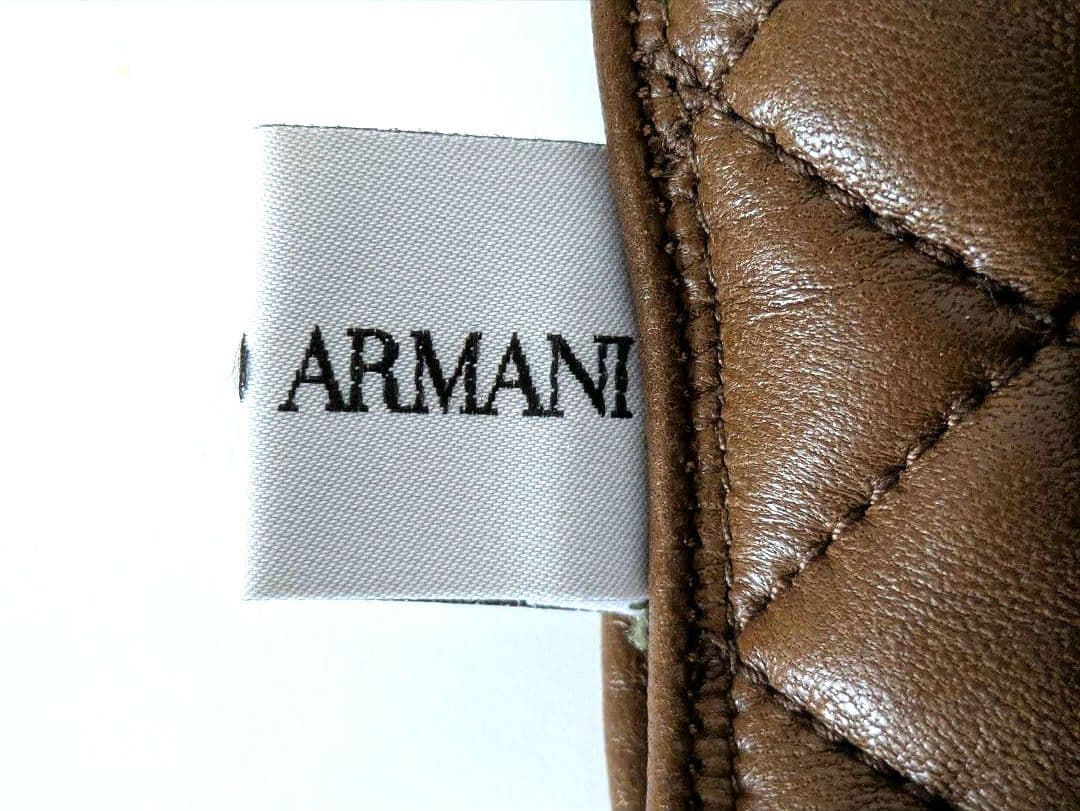 ⭐ゴン GIORGIO ARMANI キルティングデザイン手袋 ボタン付き