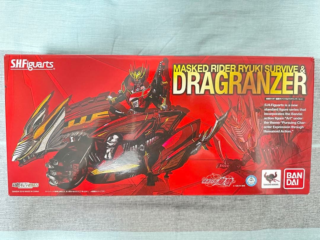 S.H.Figuarts 仮面ライダー龍騎サバイブ&ドラグランザーセット