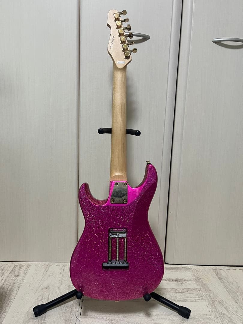 【M】GrassRootsエレキギター/大村孝佳/ミニピンクちゃん