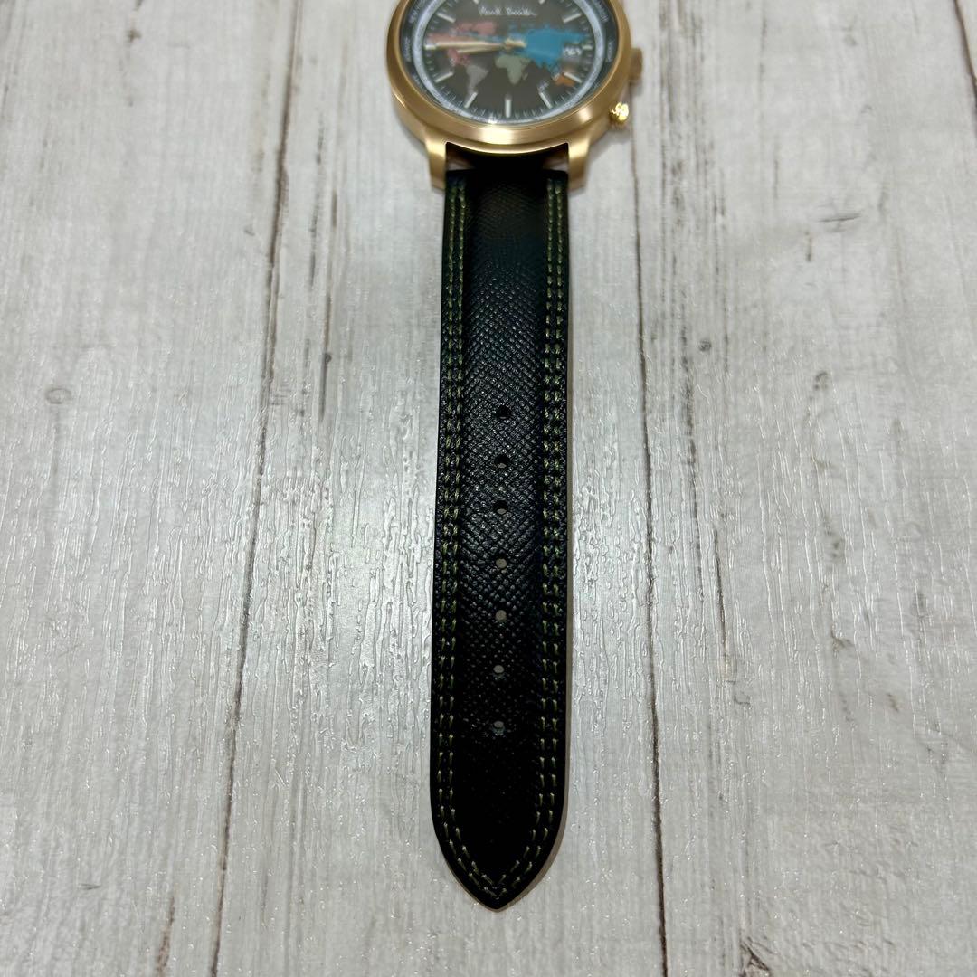 未使用級☆ポールスミス ワールドトラベラー　ソーラー電波ウォッチ　箱付　腕時計