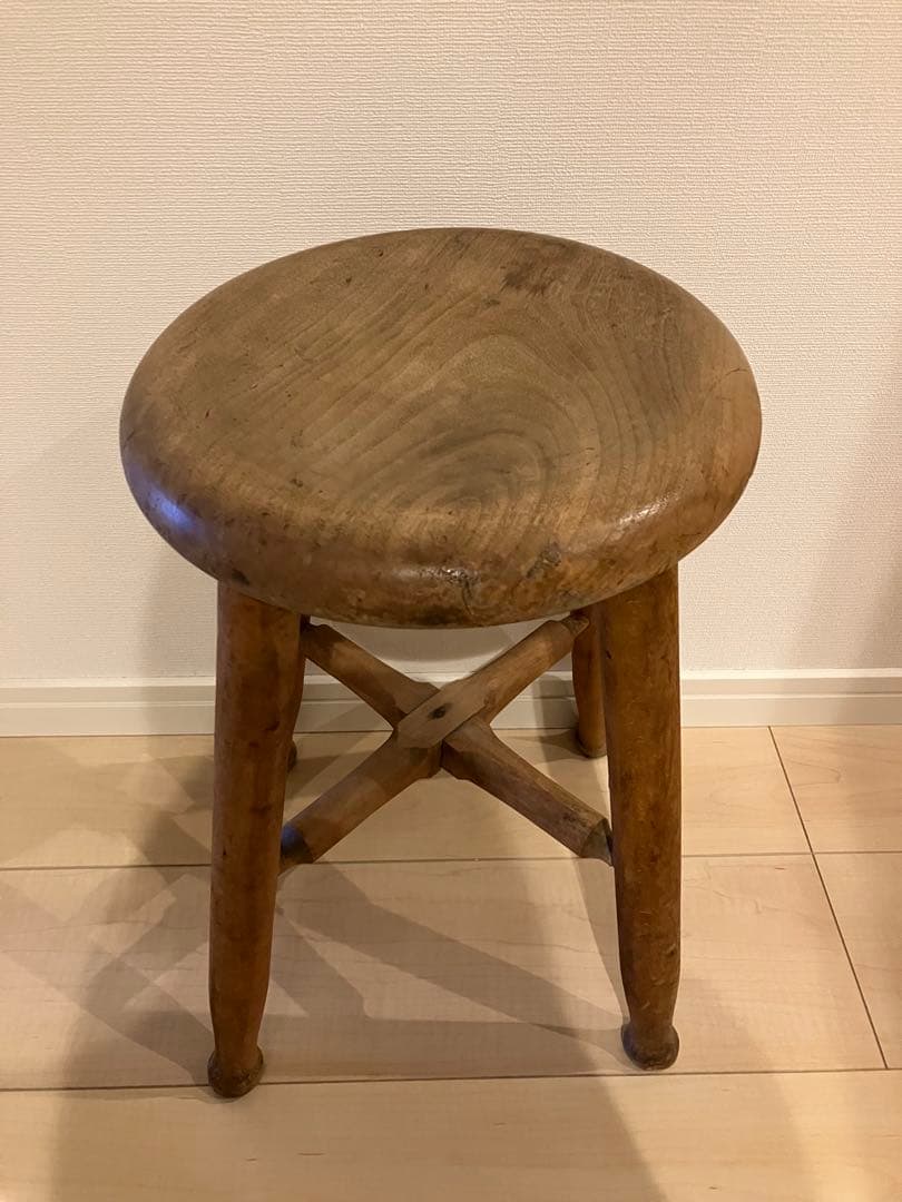 アンティークスツール