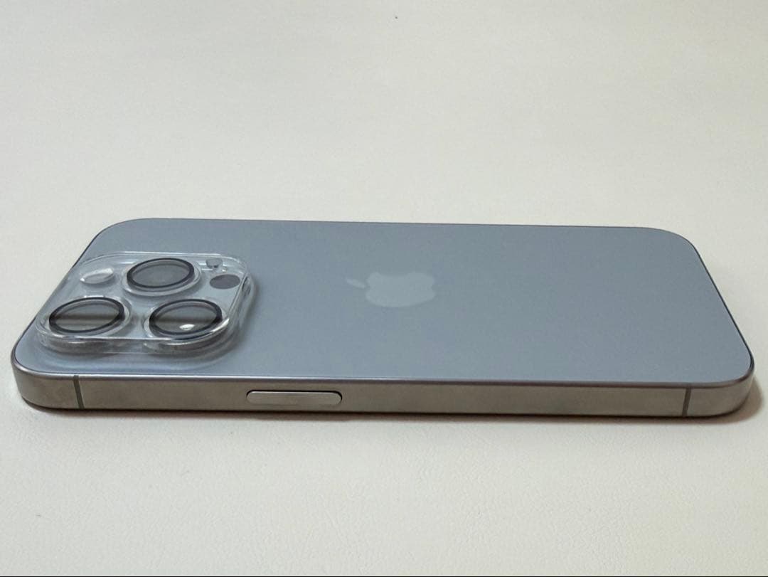 iPhone15 Pro 256GB SIMフリー 本体 ナチュラルチタニウム