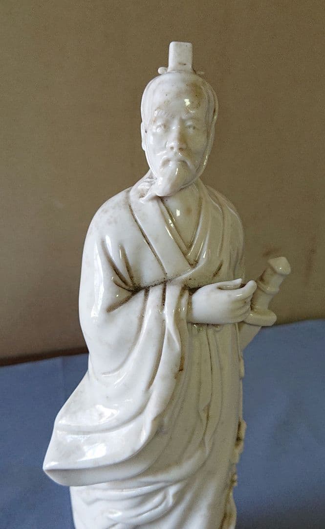 中国白磁賢人の置物