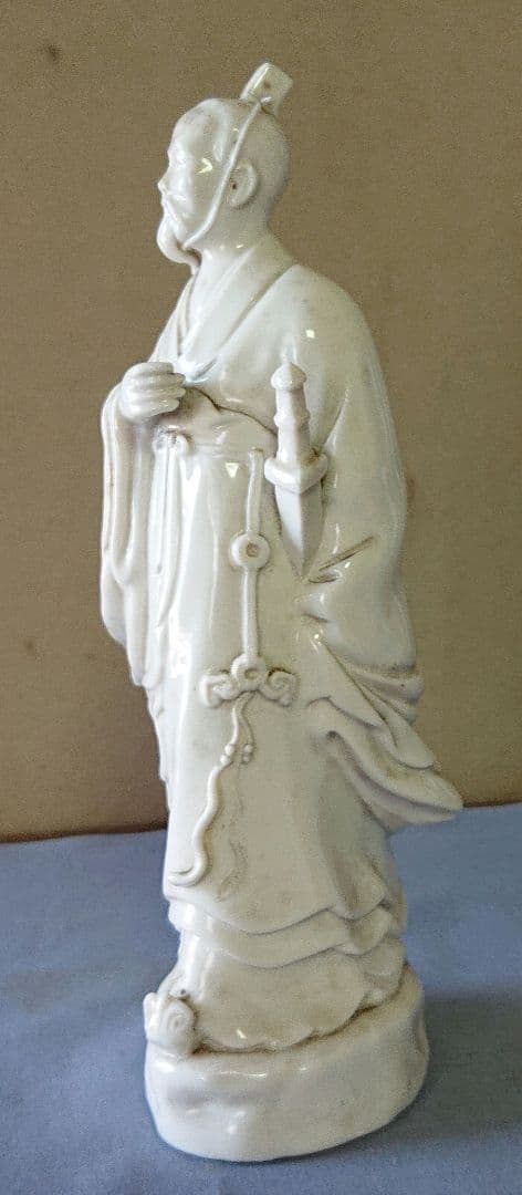 中国白磁賢人の置物