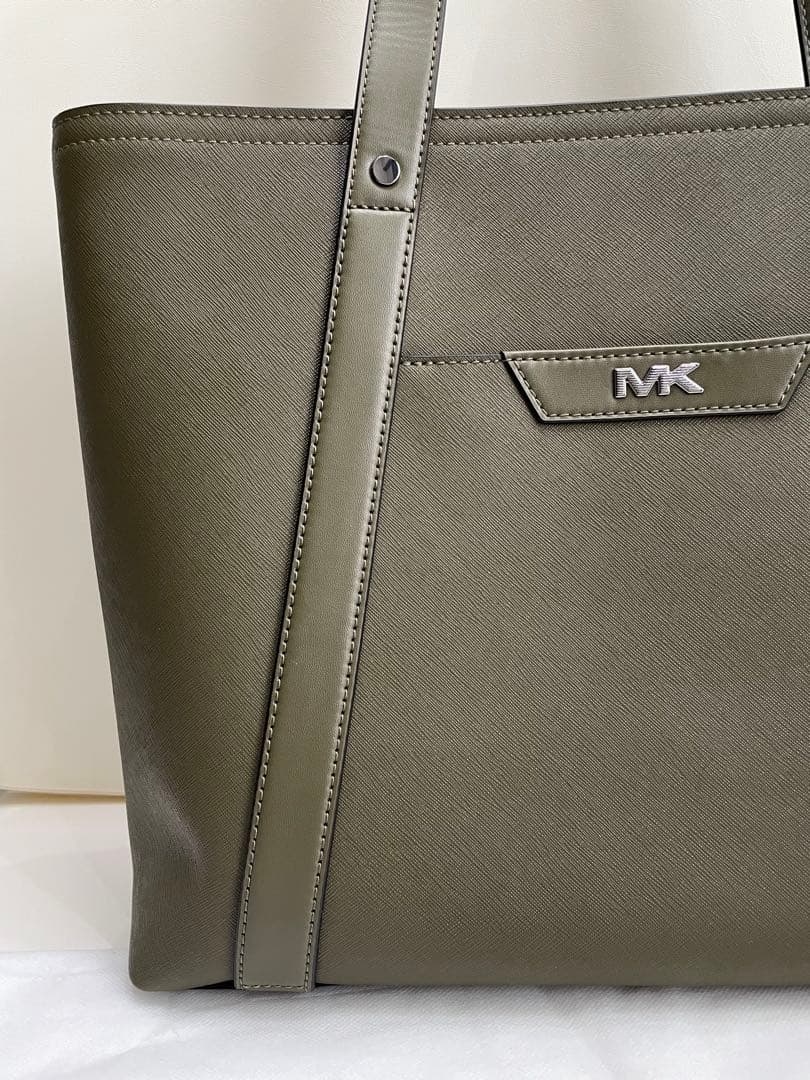 【新品未使用❤︎】MICHAEL KORS オリーブビジネスバッグ　マイケルコース