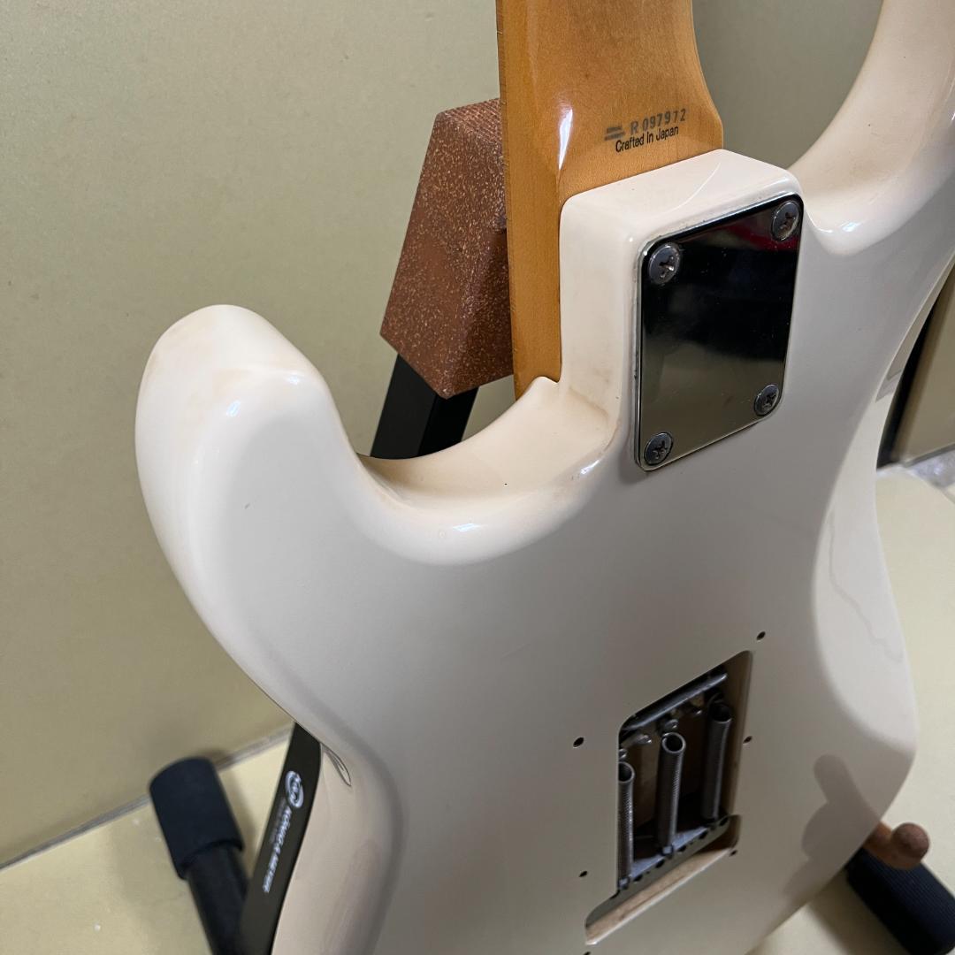 ギター Fender Japan ST68-85TX Stratocaster VWT