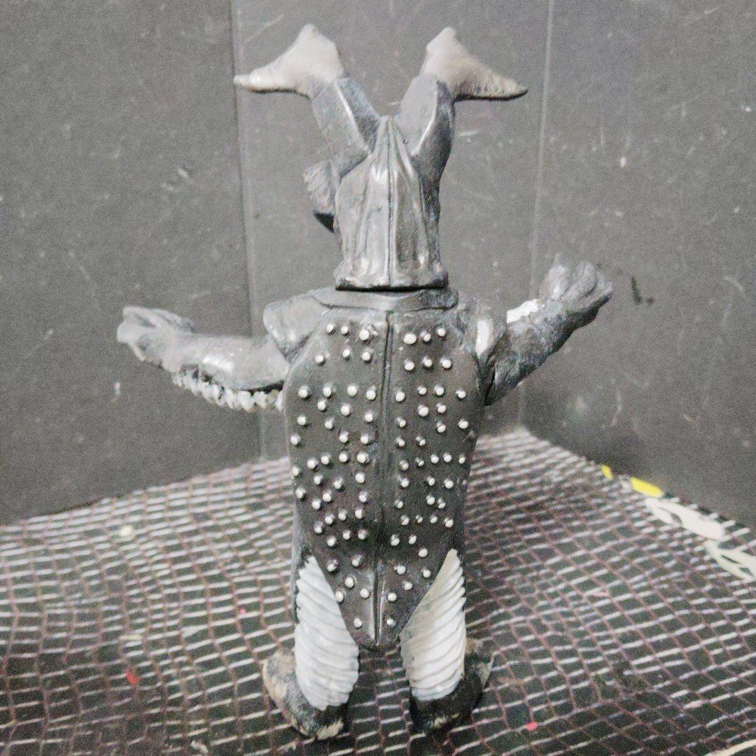 しんウルトラ怪獣旧型絶版ソフビカネゴン.ガラモン.タッコング.初代宇宙人