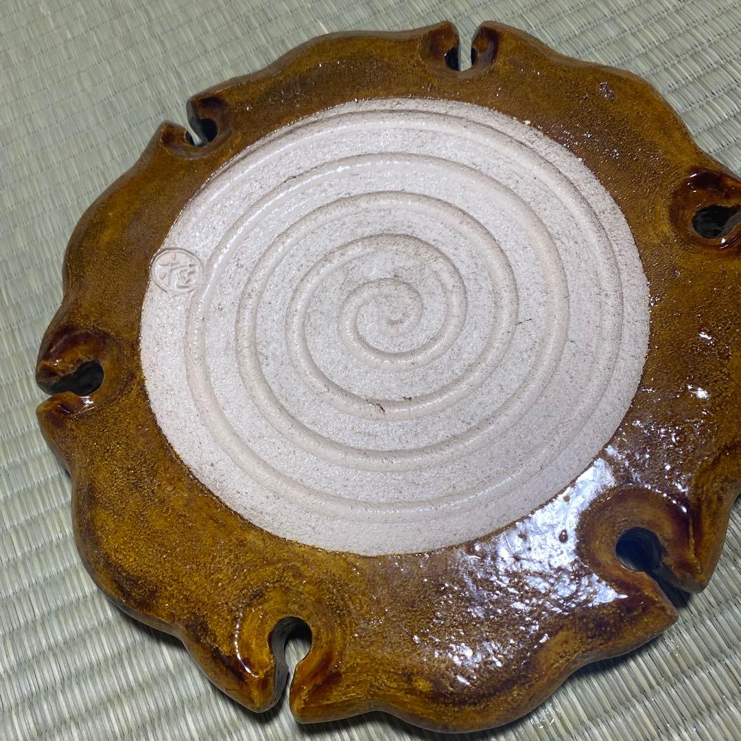 茶道具　裏千家　大炉　楽焼飴釉雪輪瓦