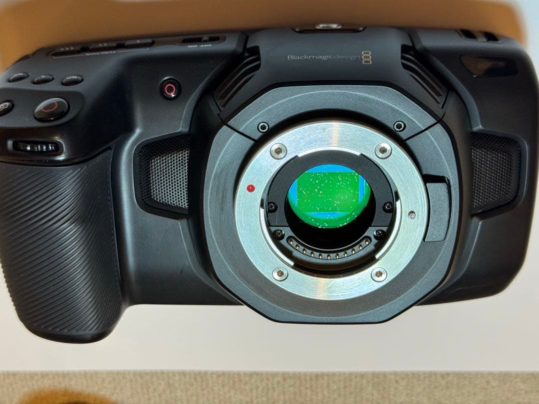 Blackmagic Pocket Cinema Camera 4K本体箱AC付