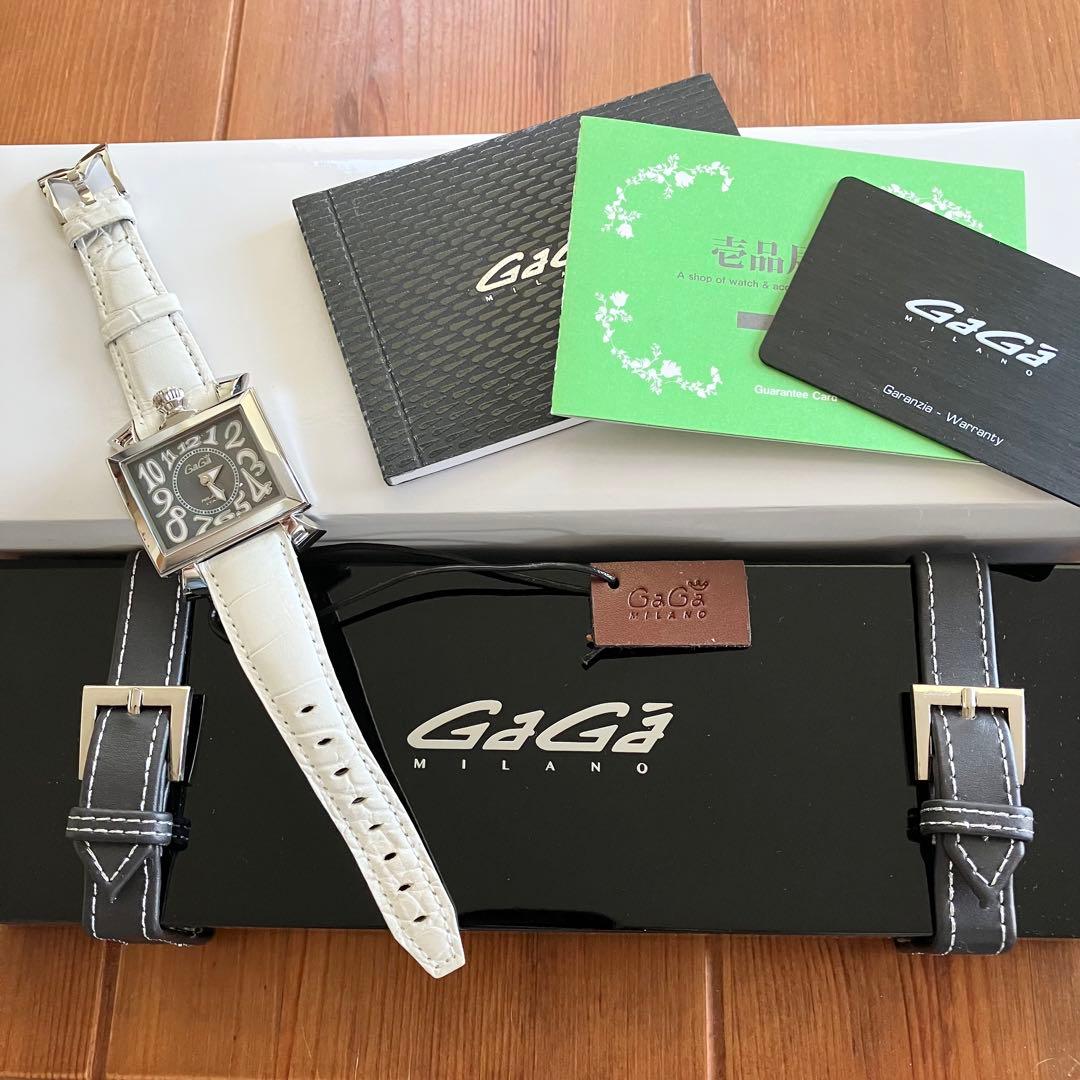 GaGa Milano ガガミラノ　ホワイトレザー 腕時計　アナログ時計