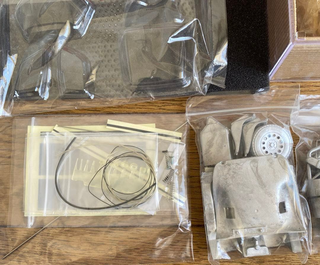 モデルファクトリーヒロ　TZ2 66タルガフローリオ　1/24