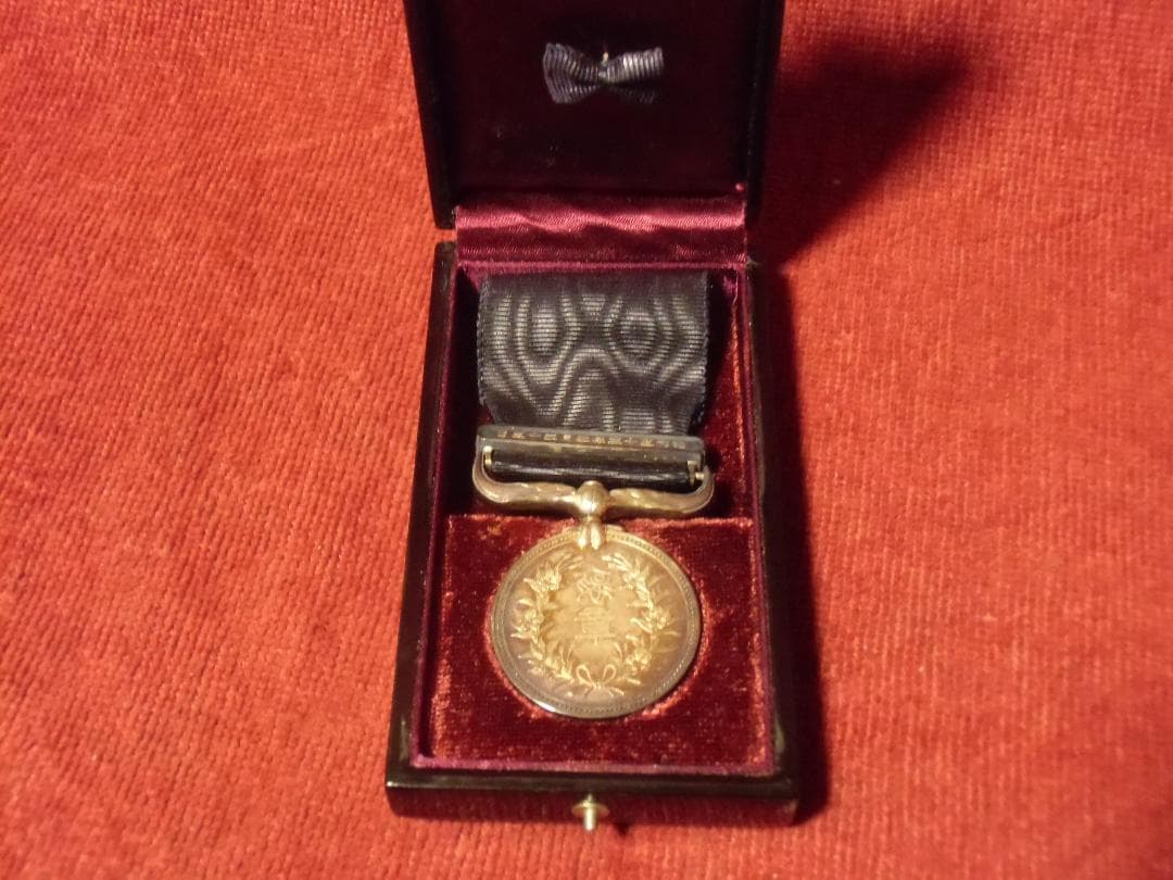 P*o様 ●日本の勲章/徽章＊紫綬褒章（実物）