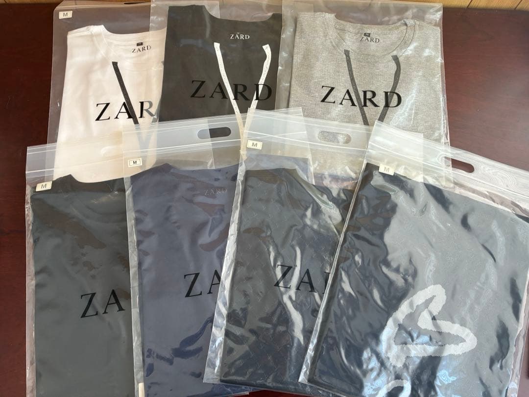 ZARD Tシャツ 黒 グレー 白 M 7枚　未使用