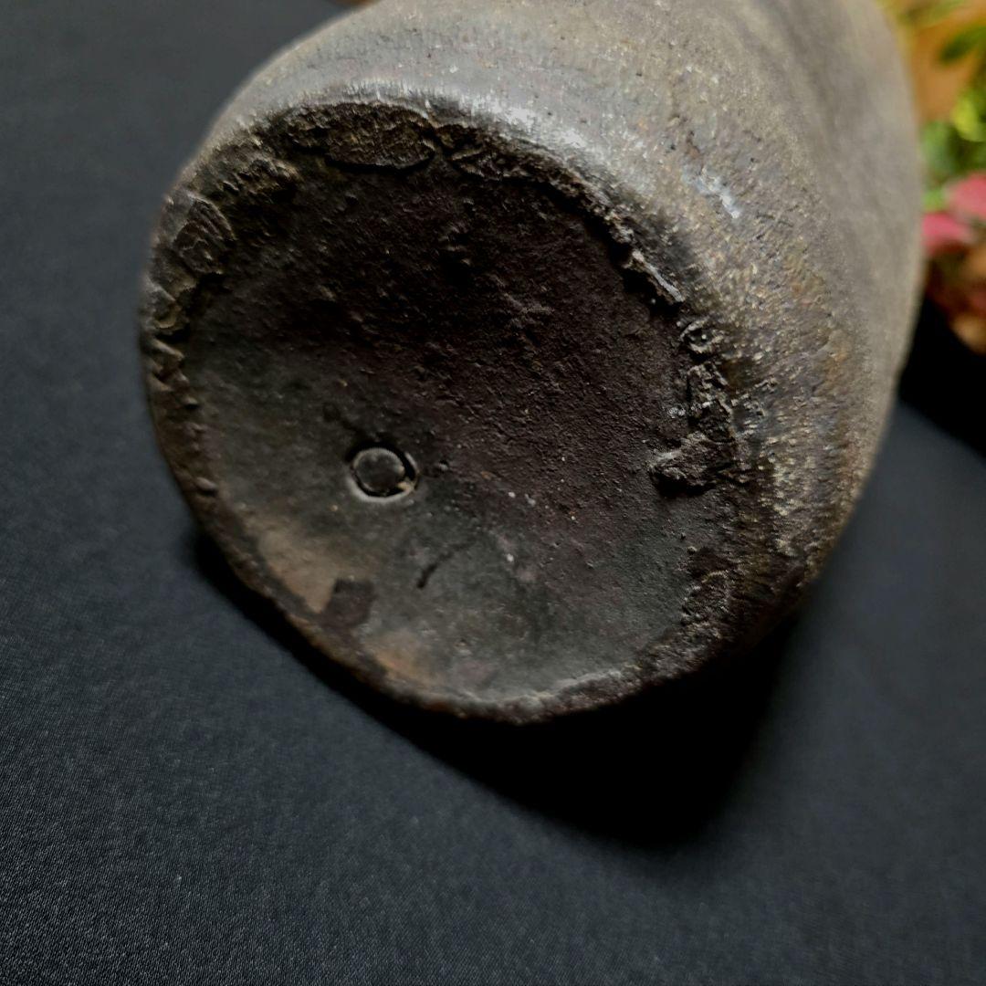 備前焼　伊勢崎 陽山　岡山県重要無形文化財保持者　花生　花瓶