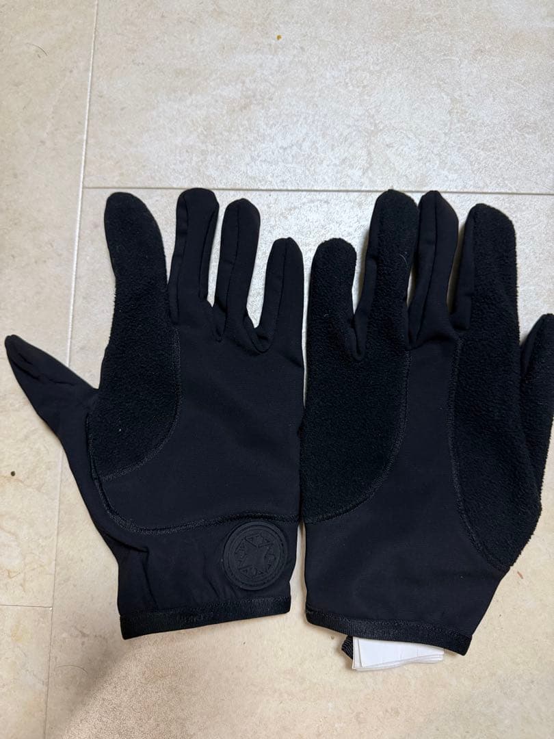 モンクレール 手袋　グローブ