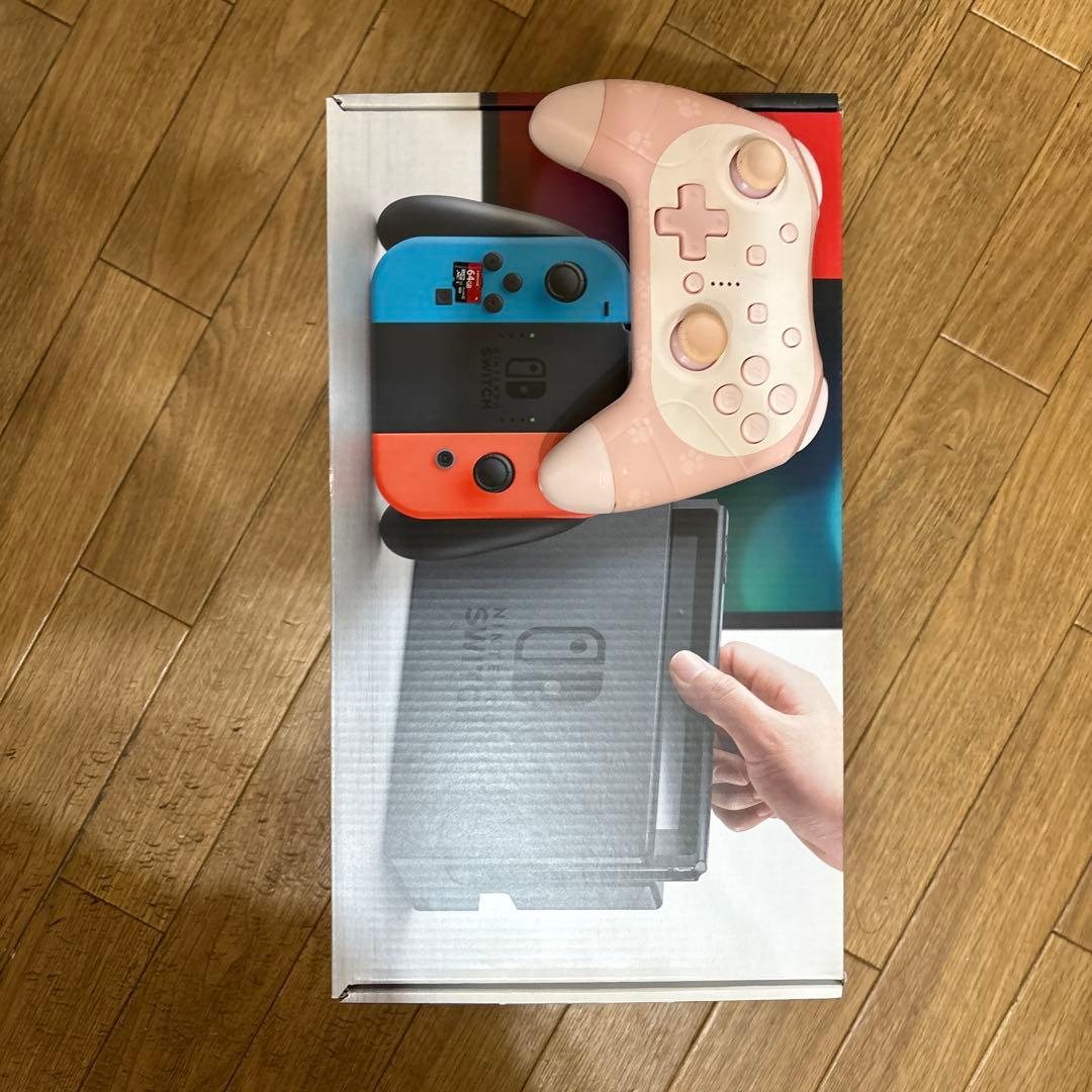 Nintendo Switch本体箱付き コントローラー付き【ジョイコン不良】