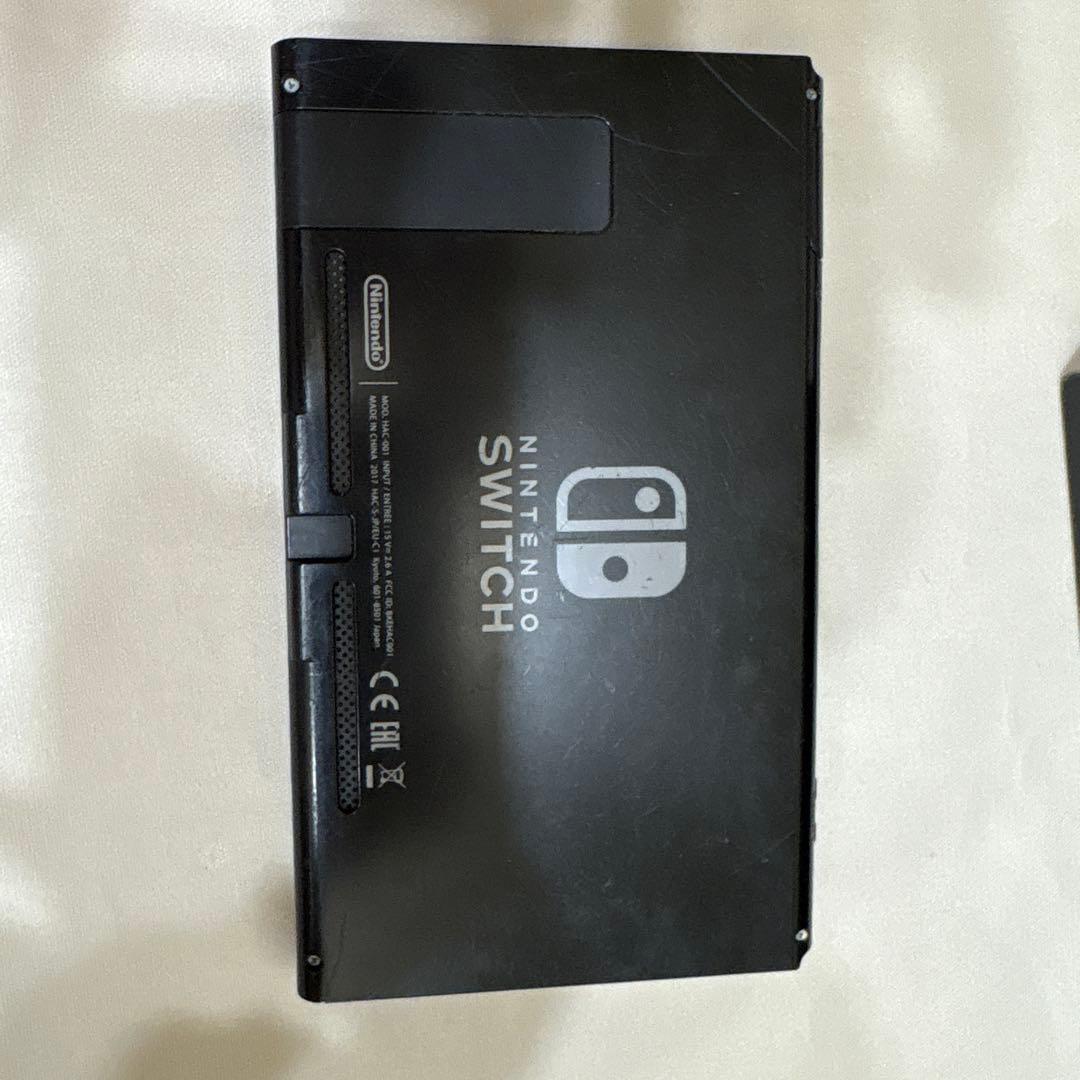 Nintendo Switch本体箱付き コントローラー付き【ジョイコン不良】