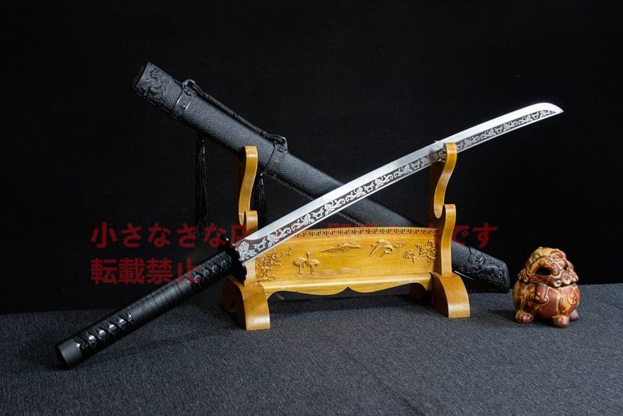 昇龍刺繍春刀  古兵器   武具　刀装具　日本刀　模造刀   居合刀