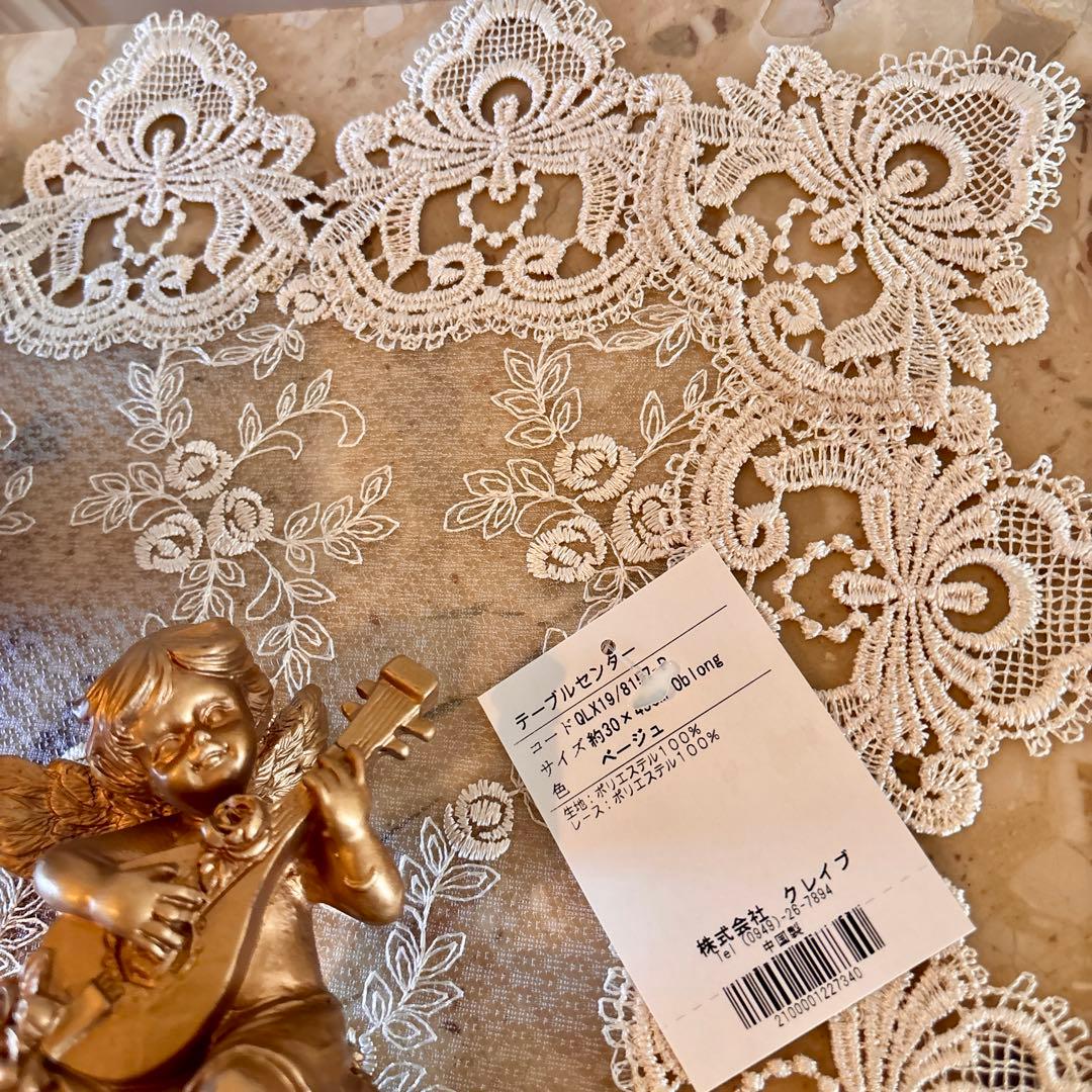 イタリア製 大理石 猫足コンソールテーブル、天使置物、真鍮コンポート、新品レース