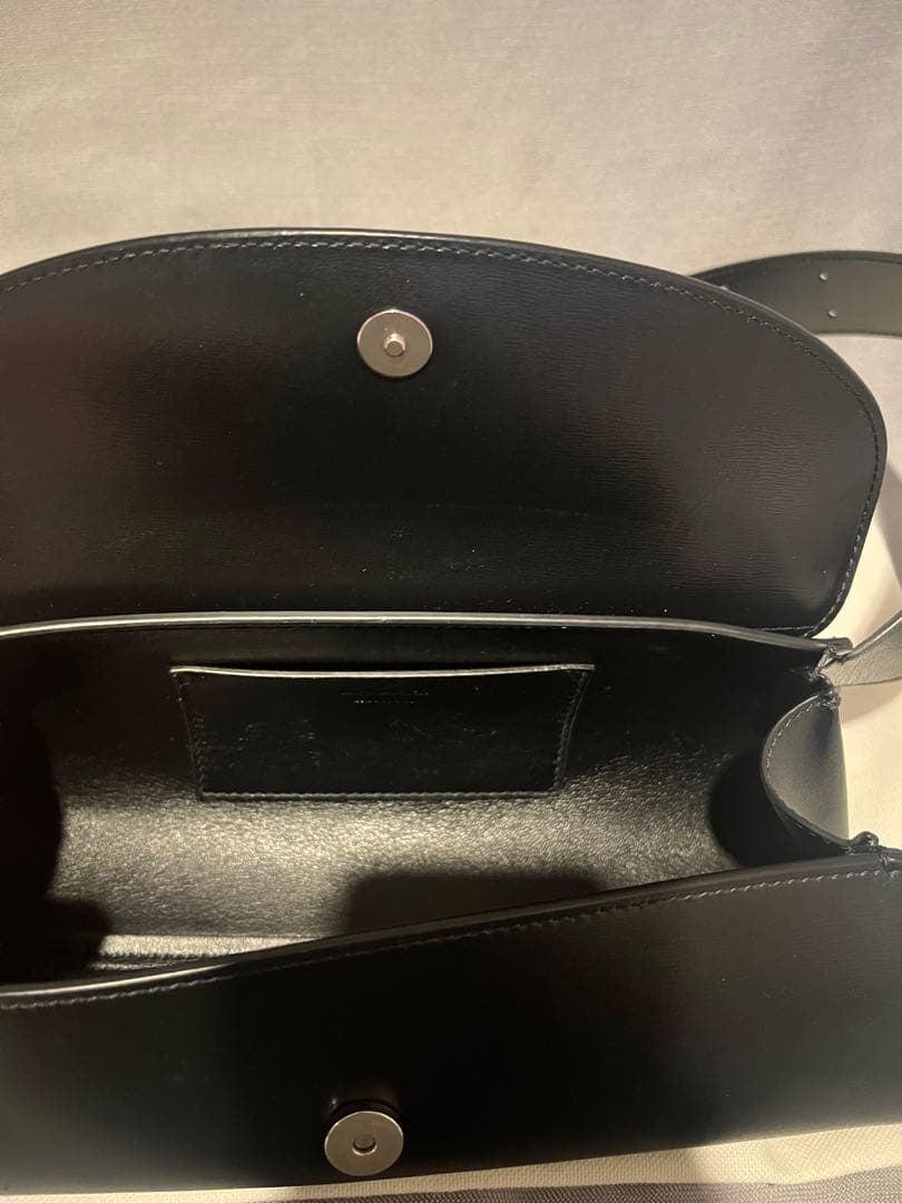 ジルサンダー　カンノーロ