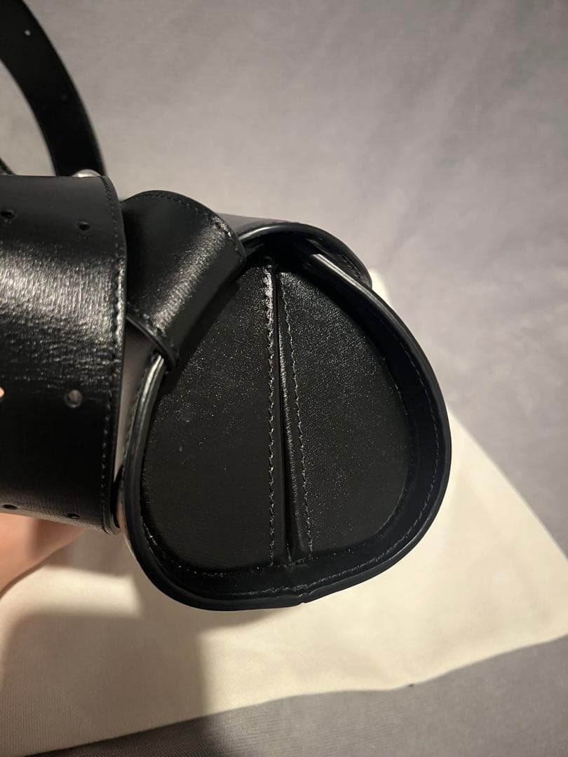 ジルサンダー　カンノーロ