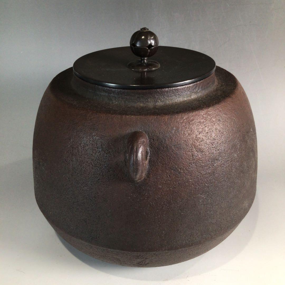 Ｐ２９３　茶釜　『人間国宝　高橋敬典造』『手取釜』　共箱　茶道具