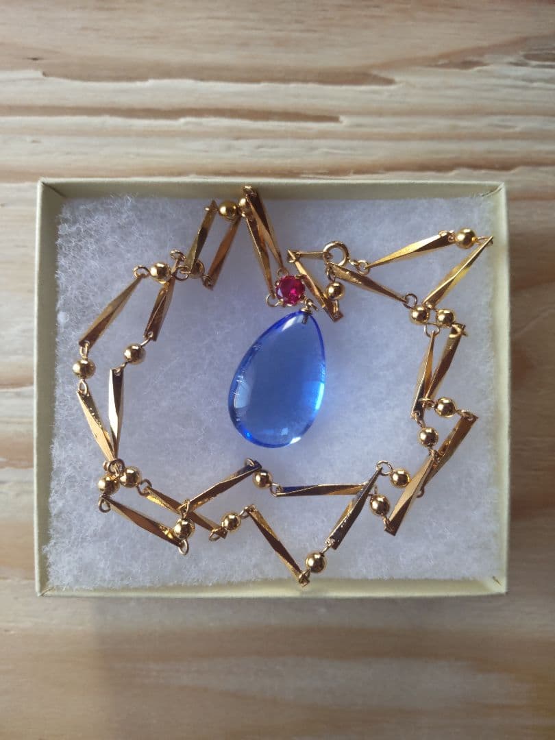 新品未使用 ハウルの動く城 公式ネックレス