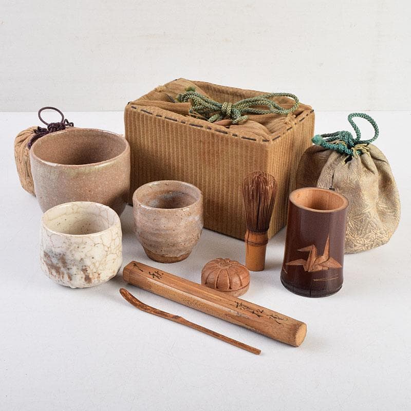 茶道具　古布　小さな茶箱　茶碗　香合など　八点　一式　仕覆付　C　R9394