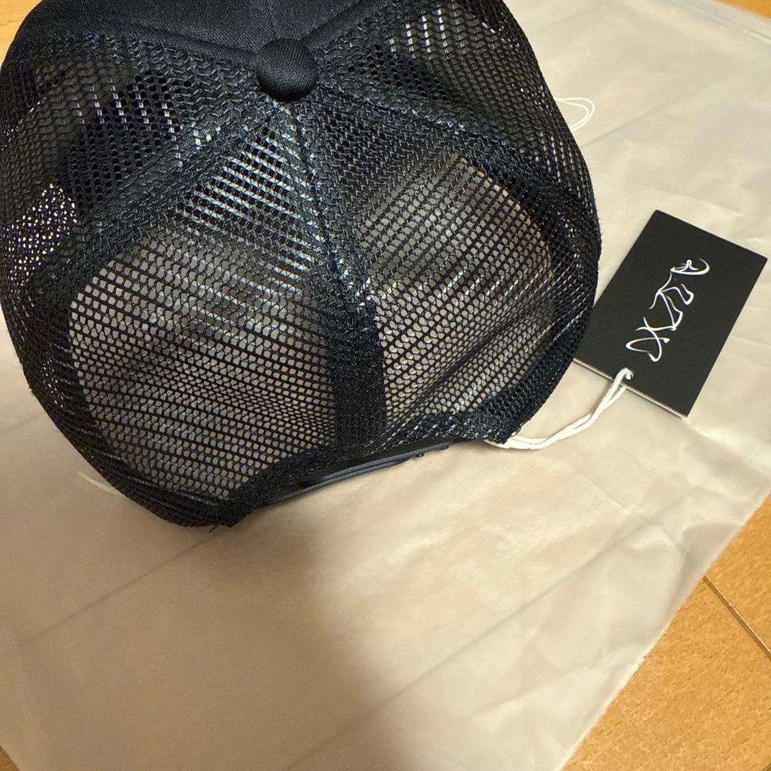 xizle メッシュキャップ TRUCKER HAT (L!FE)