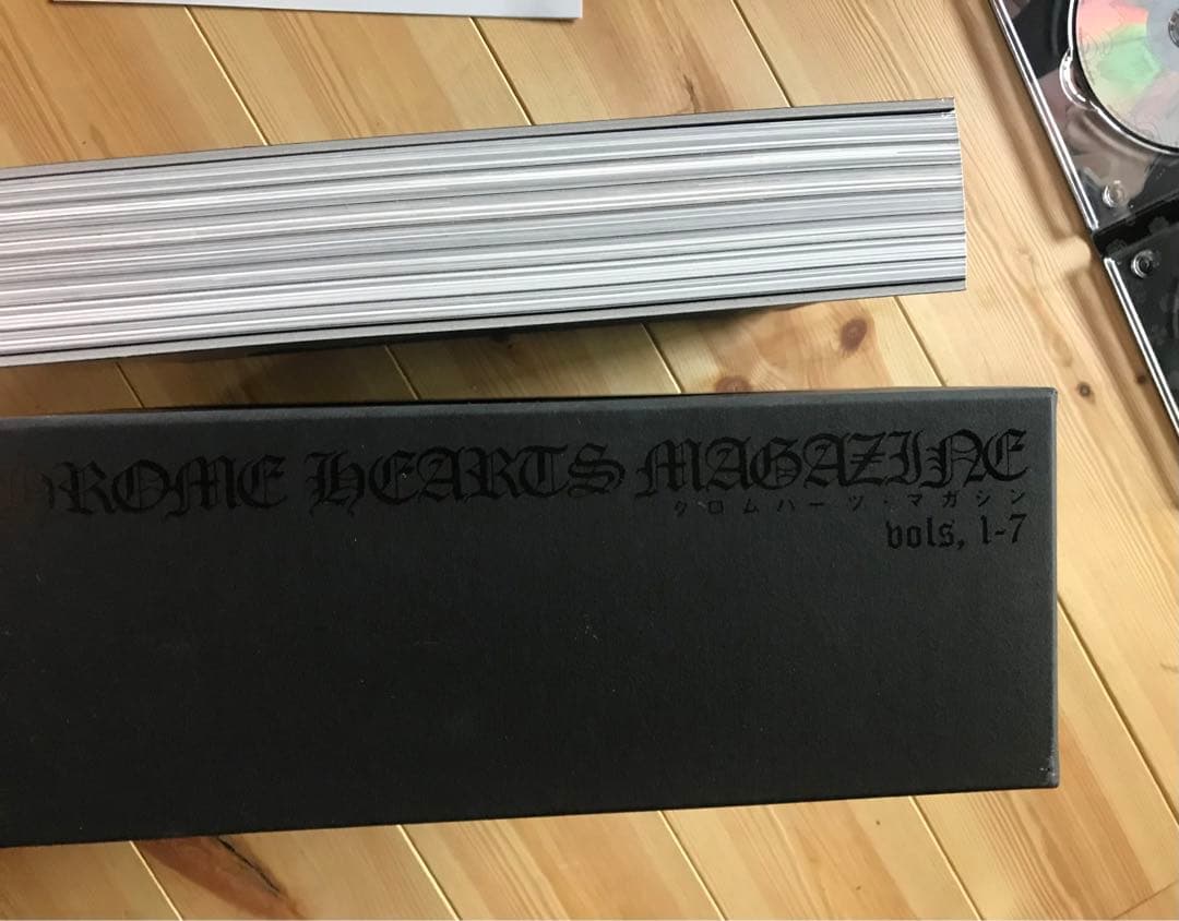 限定クロムハーツマガジンBOX 雑誌1.2.3.4.5.6.7ポスターCD 付