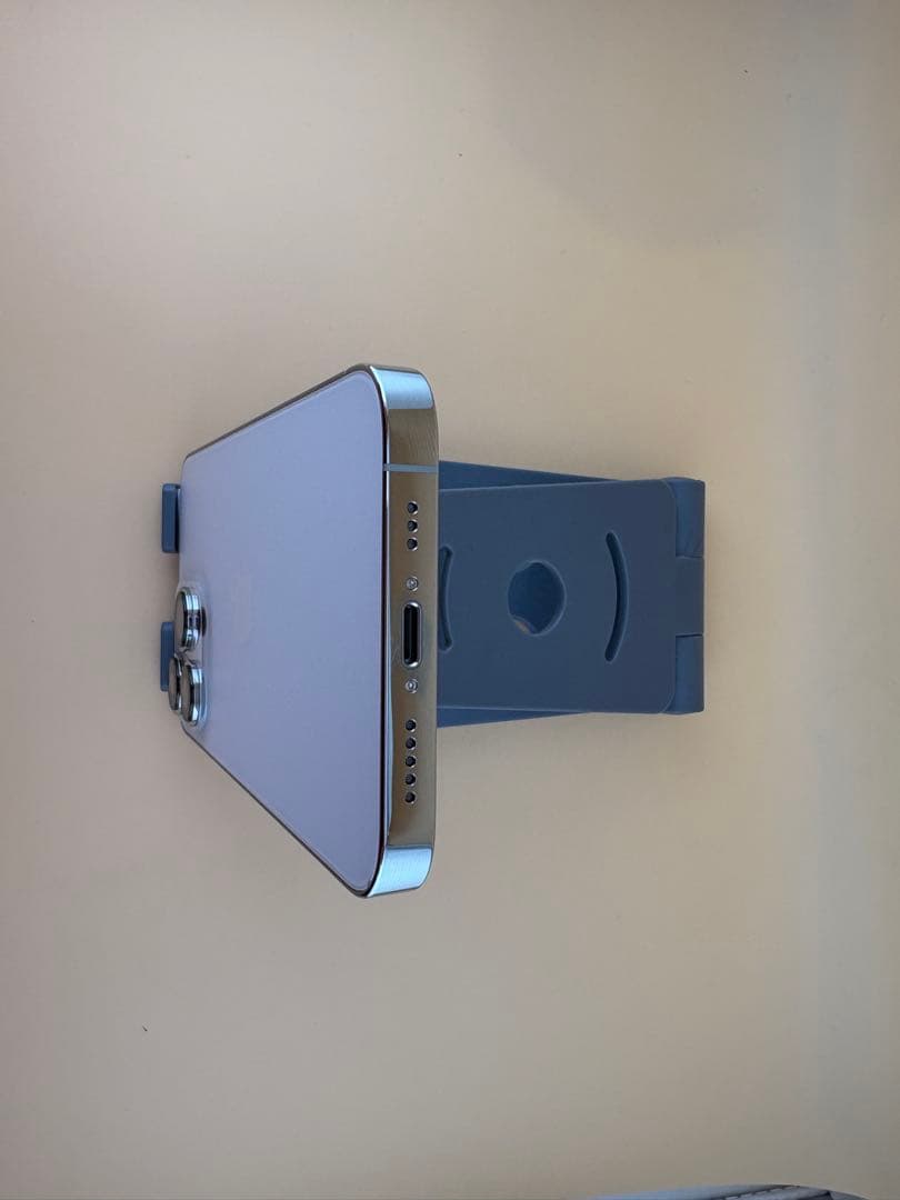 iPhone 13 Pro シルバー128GBバッテリー純正品100%美品。