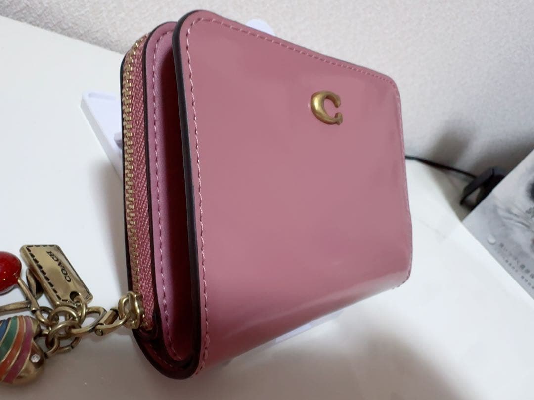 【新品・正規品】 コーチ 2つ折り財布