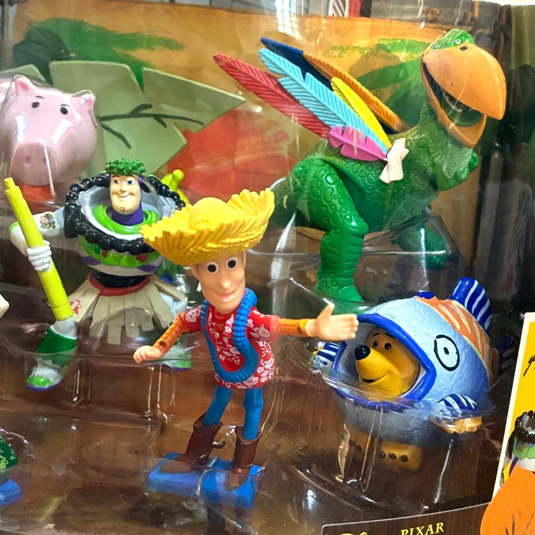 トイストーリー ハワイアンバケーション デラックス フィギュアセット