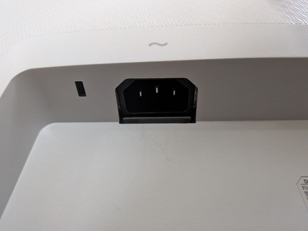 Dell S2722QC 27 ４kモニター