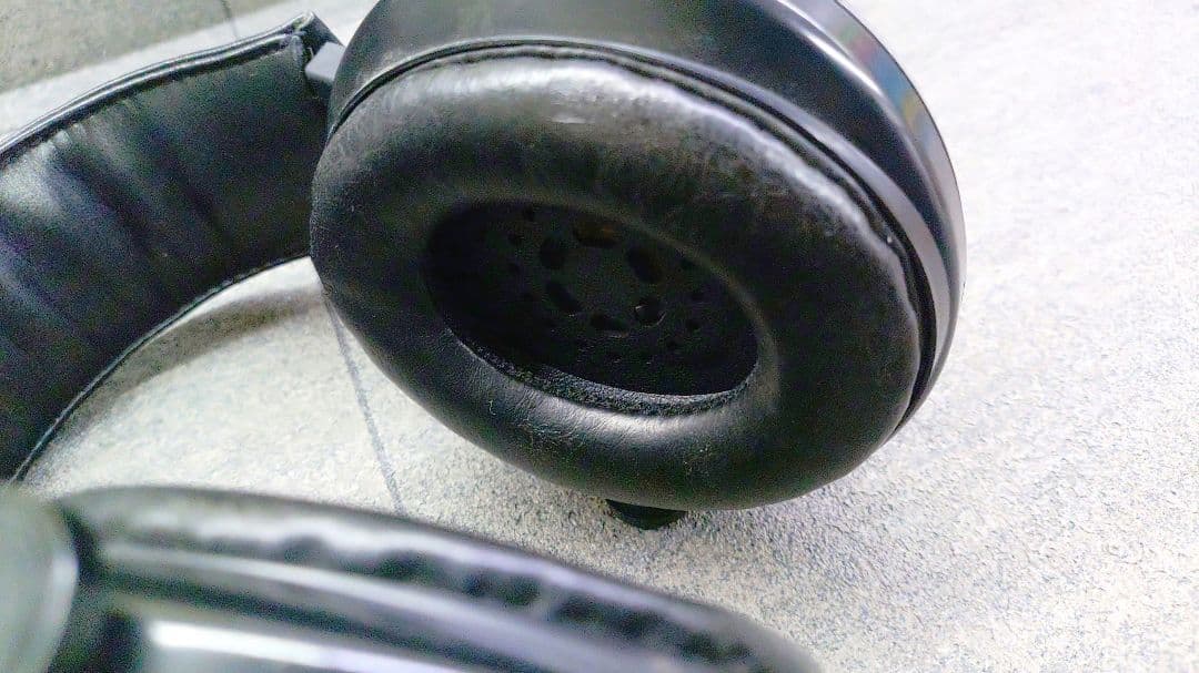 Sew-5 ワイヤレスヘッドフォン & TM-5 ラジオトランスミッター　OD7