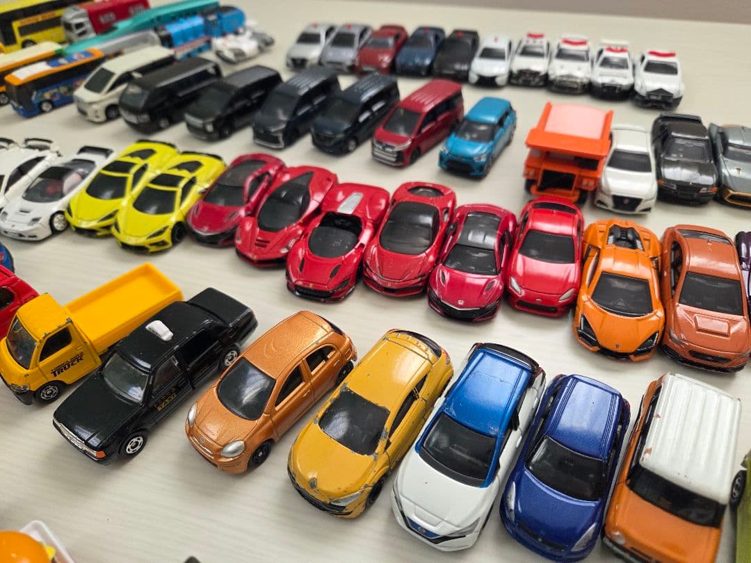 廃盤含む/トミカ100台以上/まとめ売りセット/ミニカー/トミー/タカラトミー