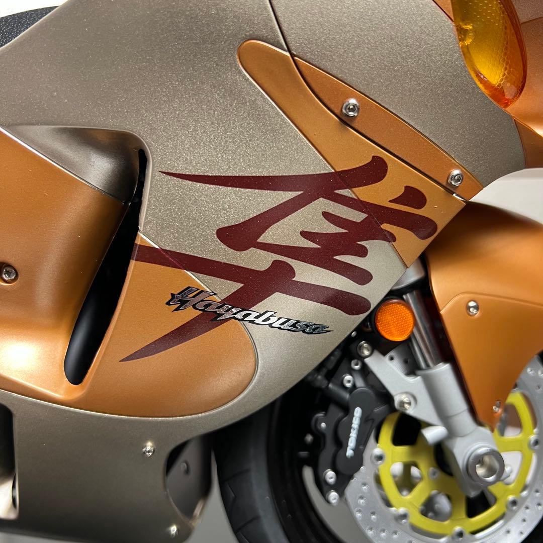 【組立完成品】隼GSX1300R デアゴスティーニ　ハヤブサ　ケース付き