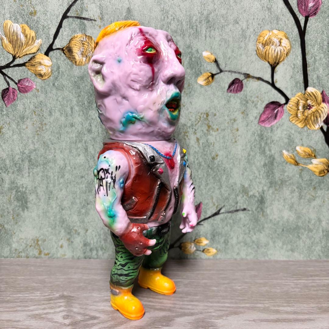 限定18体 Snail toys 阿志(幻惑) ソフビ インディーズ 墓場の画廊